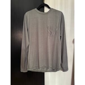 Men’s Vuori Heather Gray Tradewind Performance Long Sleeve Pocket Shirt Pullover